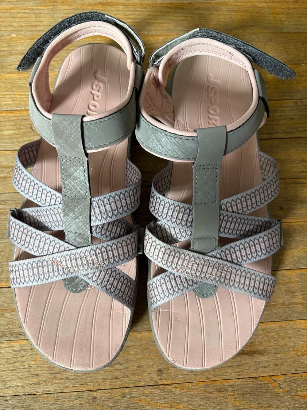 Women’s Sport Sandals in Pink and Gray